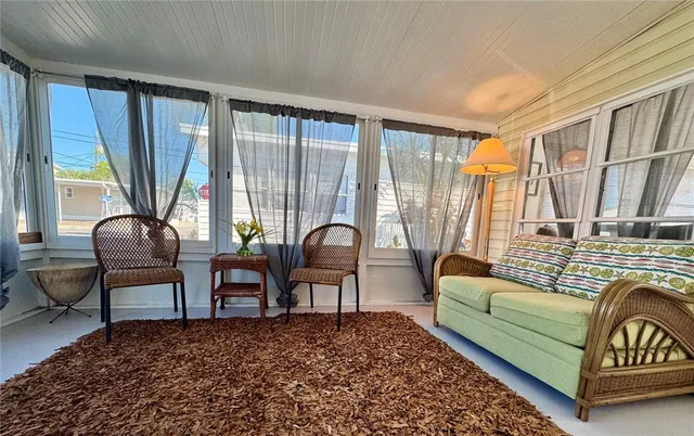 $185,000 | 10315 Cortez Road West, Unit 302, Bradenton, FL 34210