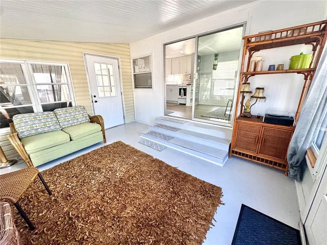 $185,000 | 10315 Cortez Road West, Unit 302, Bradenton, FL 34210