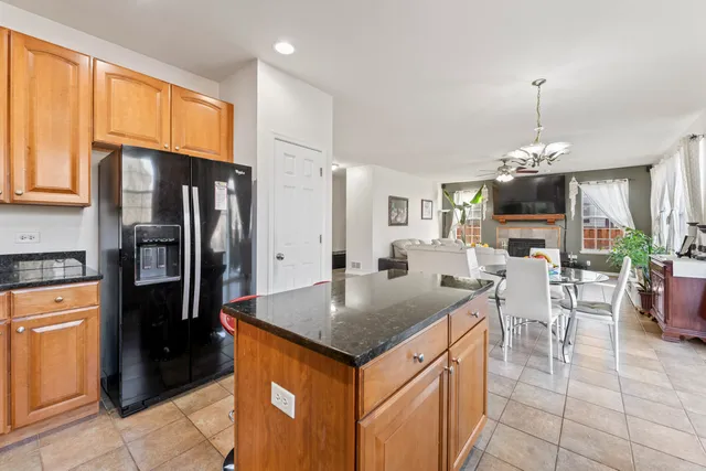 $500,000 | 2022 Torino Drive, Elgin, IL 60123