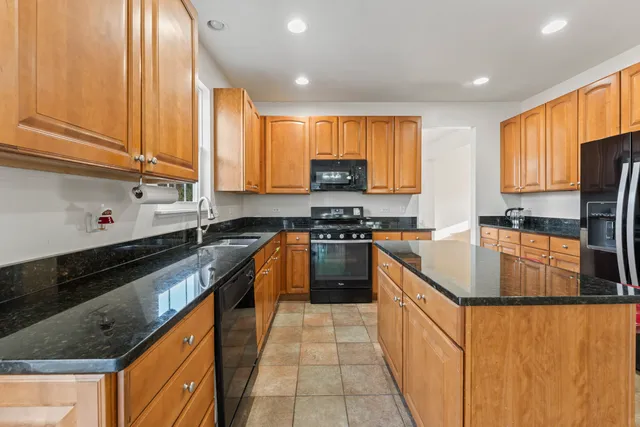 $500,000 | 2022 Torino Drive, Elgin, IL 60123