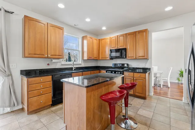 $500,000 | 2022 Torino Drive, Elgin, IL 60123