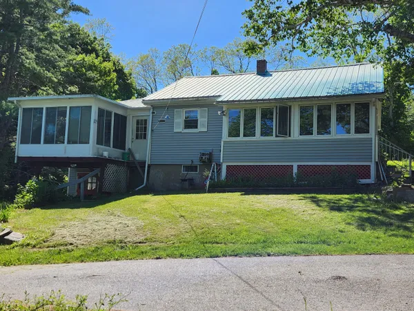 $369,000 | 14 Getchell Street, Bath, ME 04530