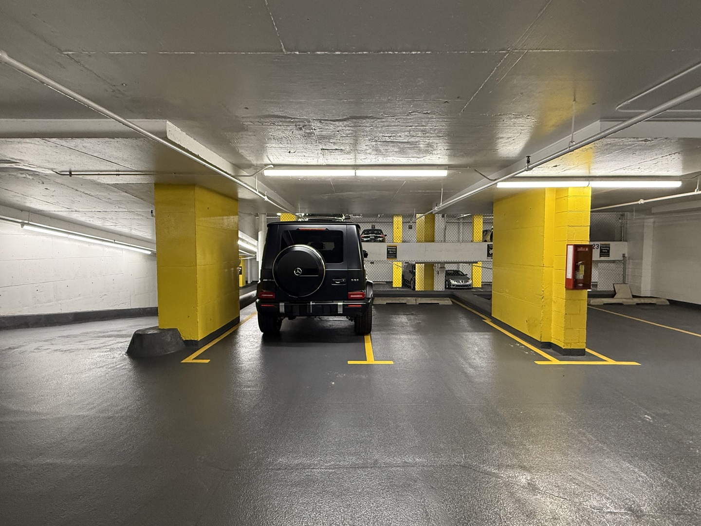 111 East Chestnut Street, Unit 37K Chicago, IL 60611 - Photo 37 of 49