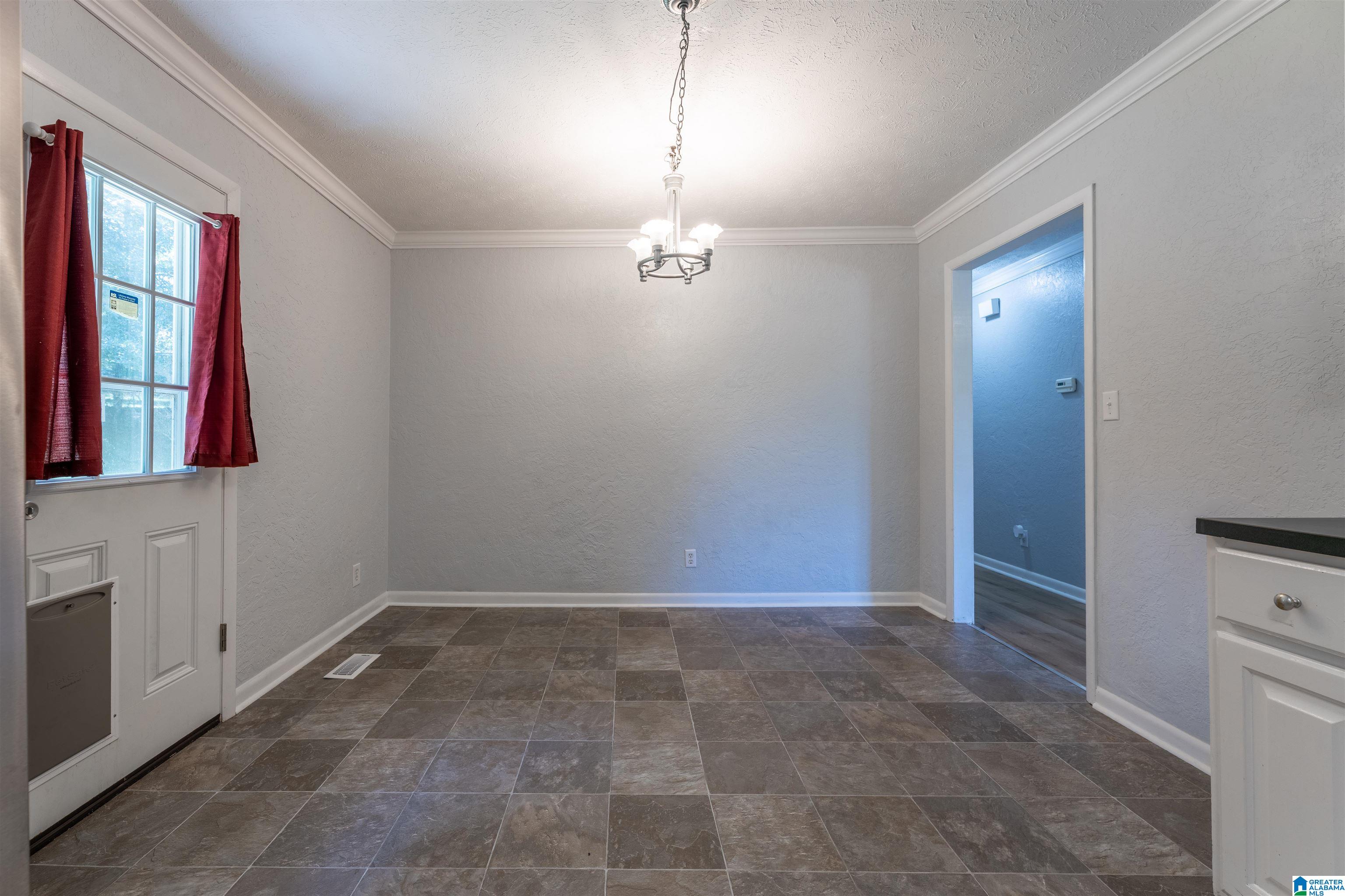 260 Greenleaf Street Southwest Jacksonville, AL 36265 - Photo 13 of 30