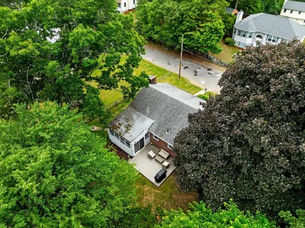$729,000 | 25 Fellsmere Avenue, Wakefield, MA 01880
