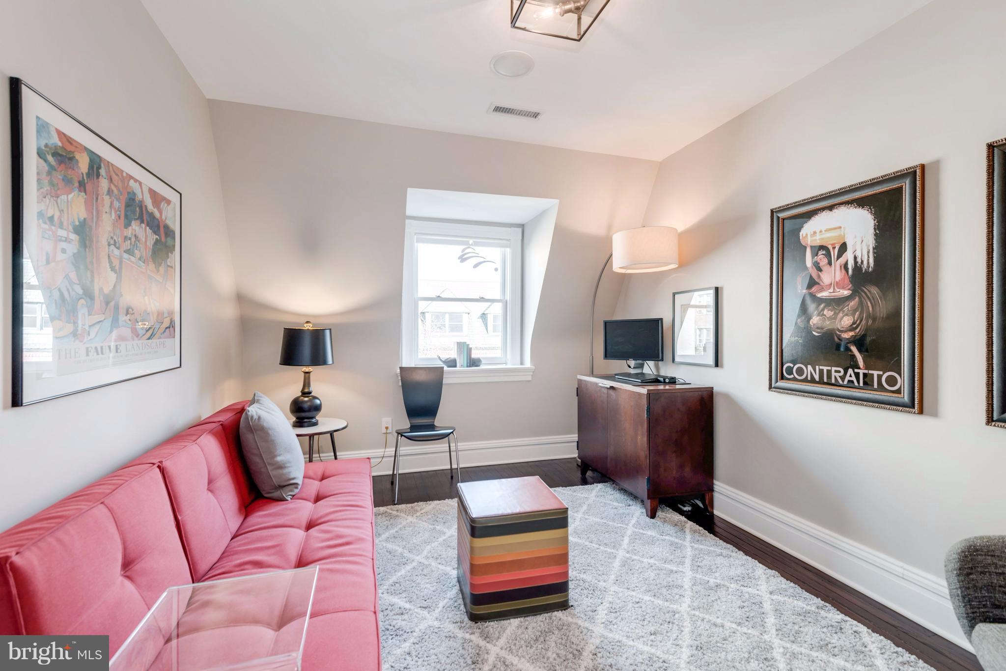 1620 Riggs Place Northwest Washington, DC 20009 - Photo 15 of 29 Bedroom