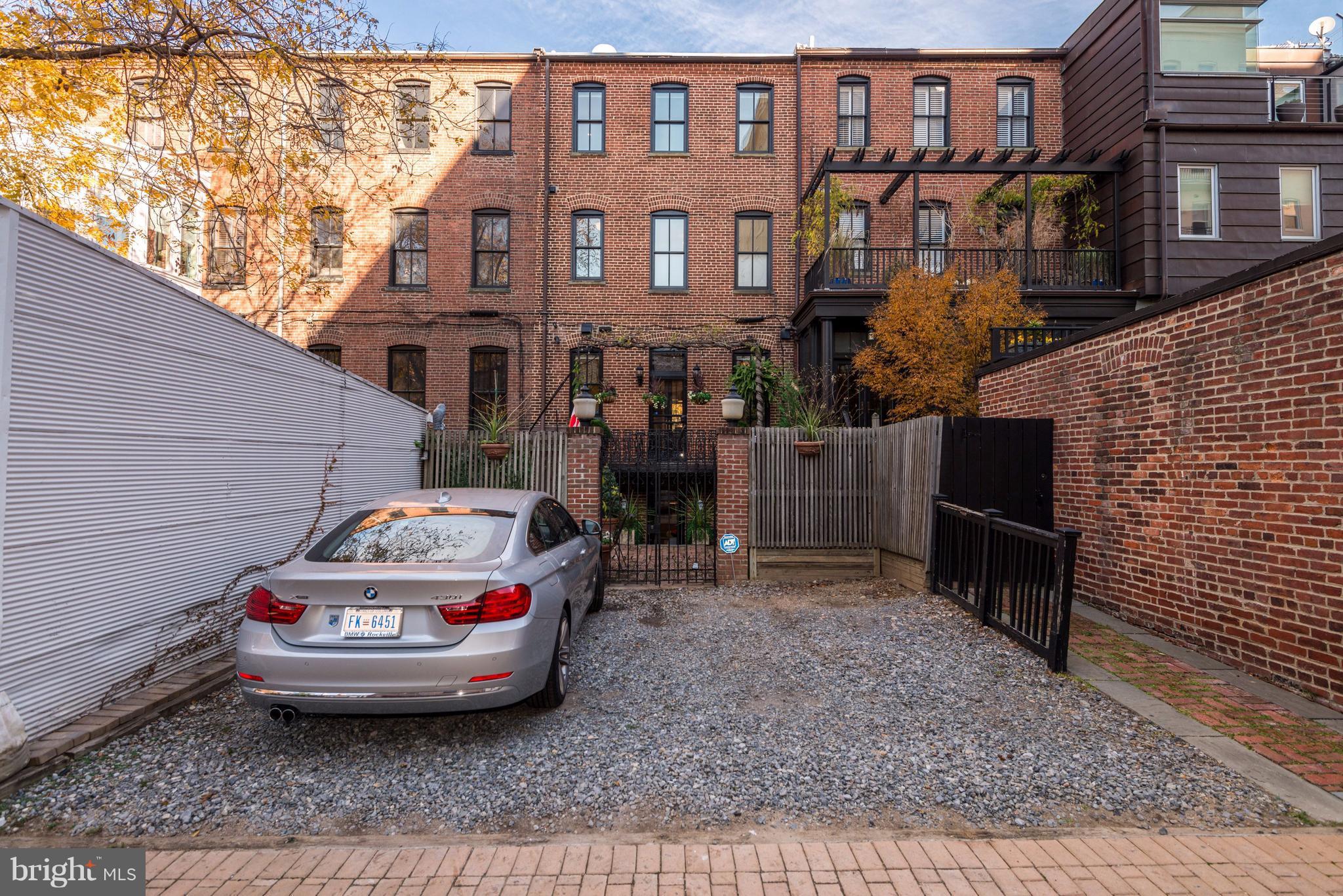 1620 Riggs Place Northwest Washington, DC 20009 - Photo 23 of 29 Exterior (Rear)