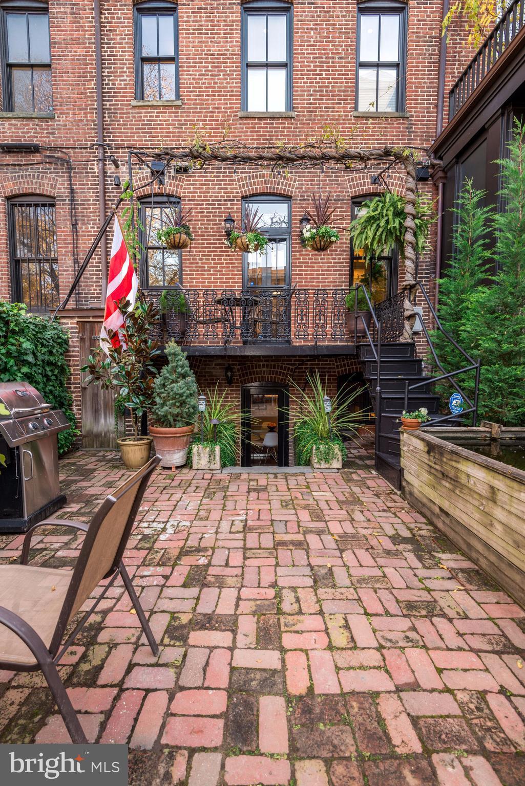 1620 Riggs Place Northwest Washington, DC 20009 - Photo 24 of 29 Exterior (General)