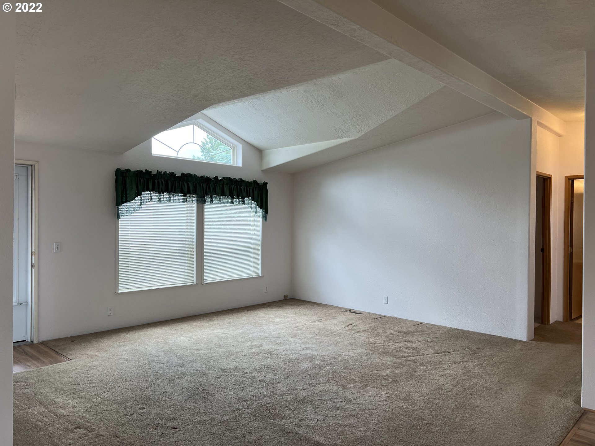 13640 Southeast Highway 212, Unit 80 Clackamas, OR 97015 - Photo 6 of 24