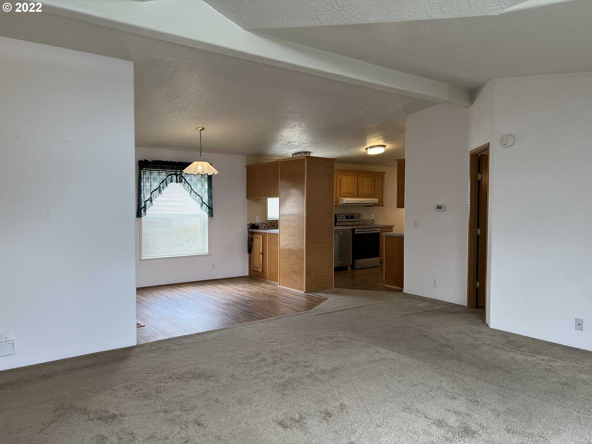 13640 Southeast Highway 212, Unit 80 Clackamas, OR 97015 - Photo 7 of 24