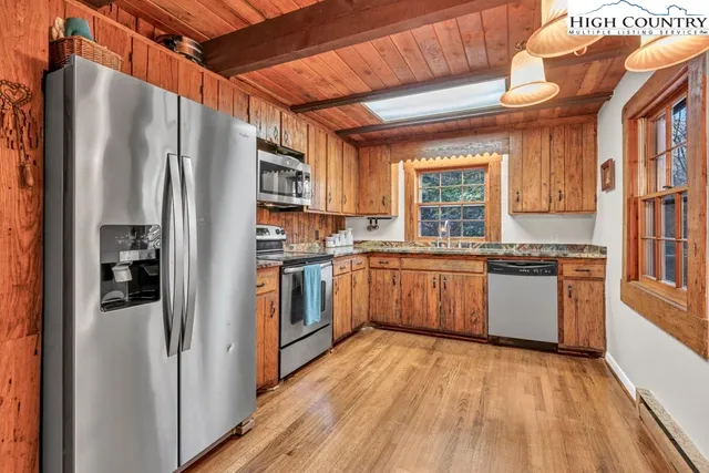 $845,000 | 3209 Howard's Creek Road, Boone, NC 28607