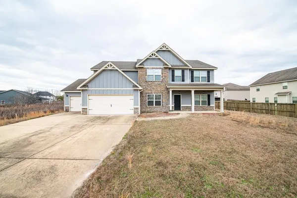 $326,000 | 14 Pebblebrook Lane, Fort Mitchell, AL 36856