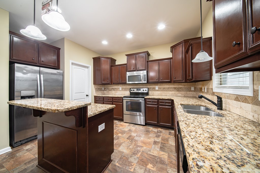 14 Pebblebrook Lane Fort Mitchell, AL 36856 - Photo 11 of 32