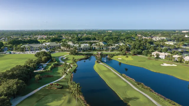 $610,000 | 7768 Lakeside Boulevard, Unit 526, Boca Raton, FL 33434