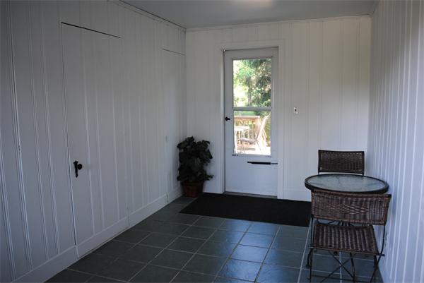26 Rydberg Terrace Worcester, MA 01607 - Photo 4 of 23 Gallery Image 4