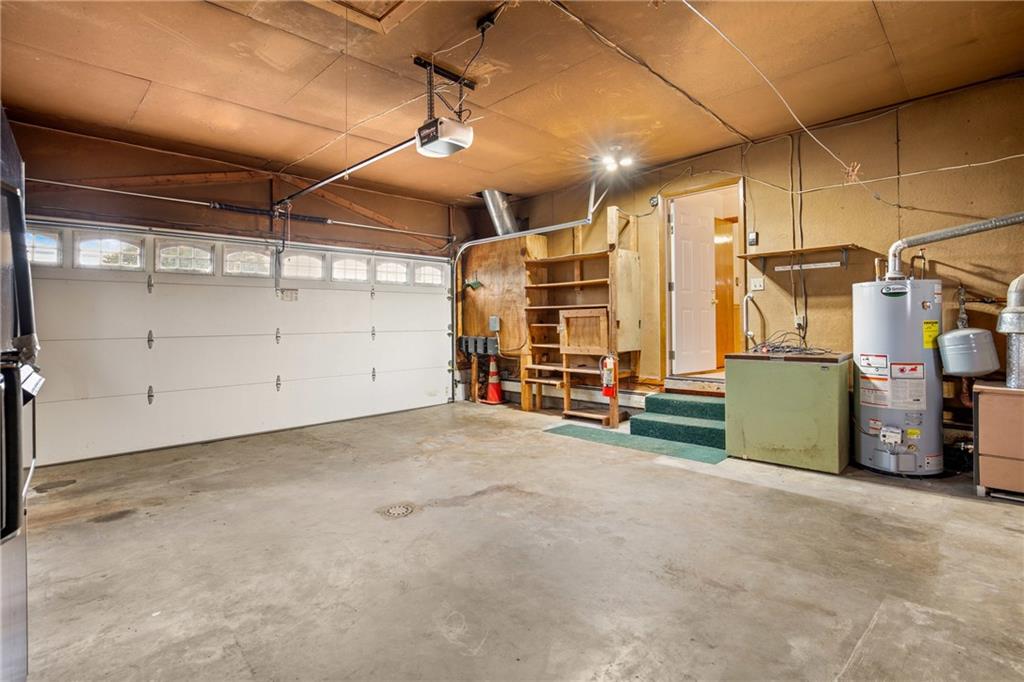 678 West Main Street Somerset, PA 15501 - Photo 25 of 38 a view of a garage