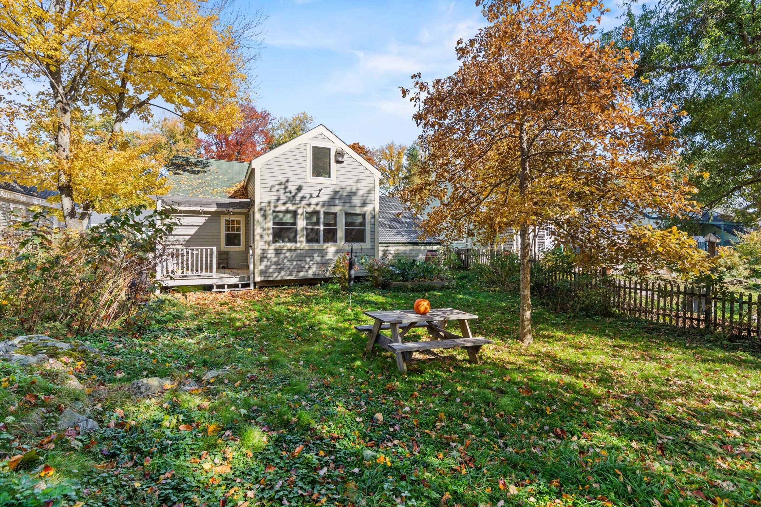 102 Wellington Road Portland, ME 04103 - Photo 39 of 46 102 wellington portland_35