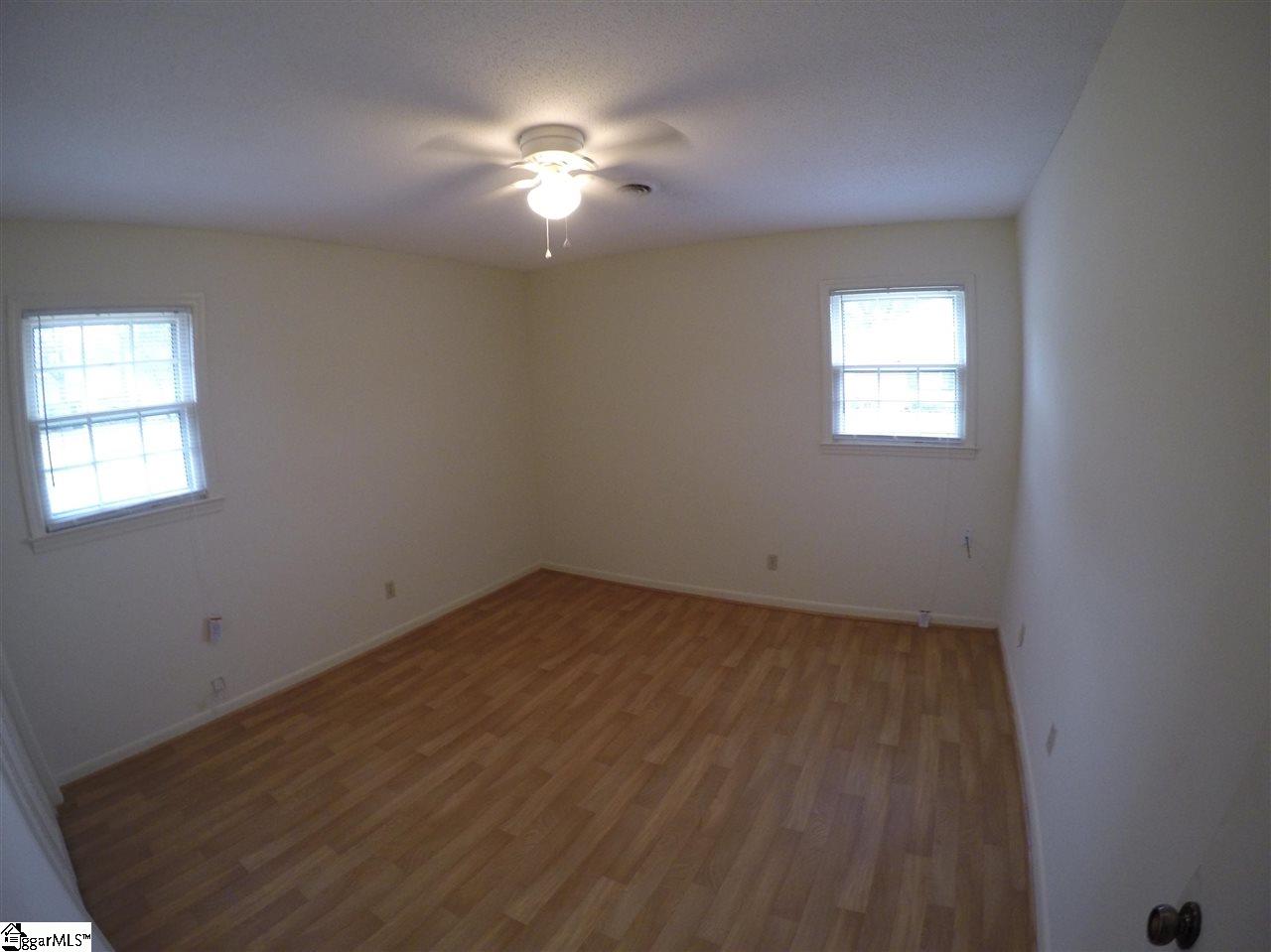 3571 Parris Bridge Road Boiling Springs, SC 29316 - Photo 4 of 9 Gallery Image 4