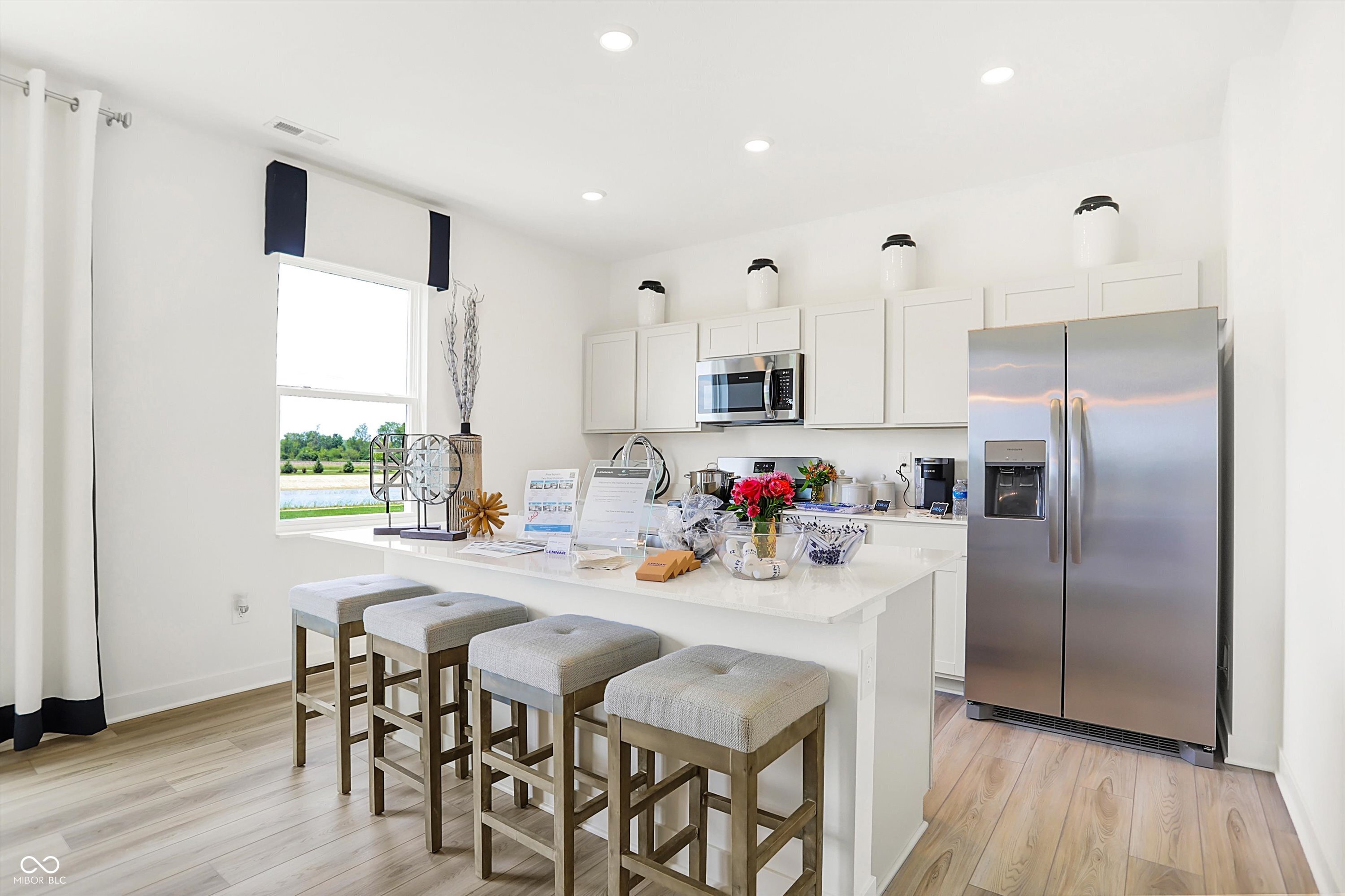 2925 Grand Rdg Drive Greenwood, IN 46143 - Photo 13 of 44