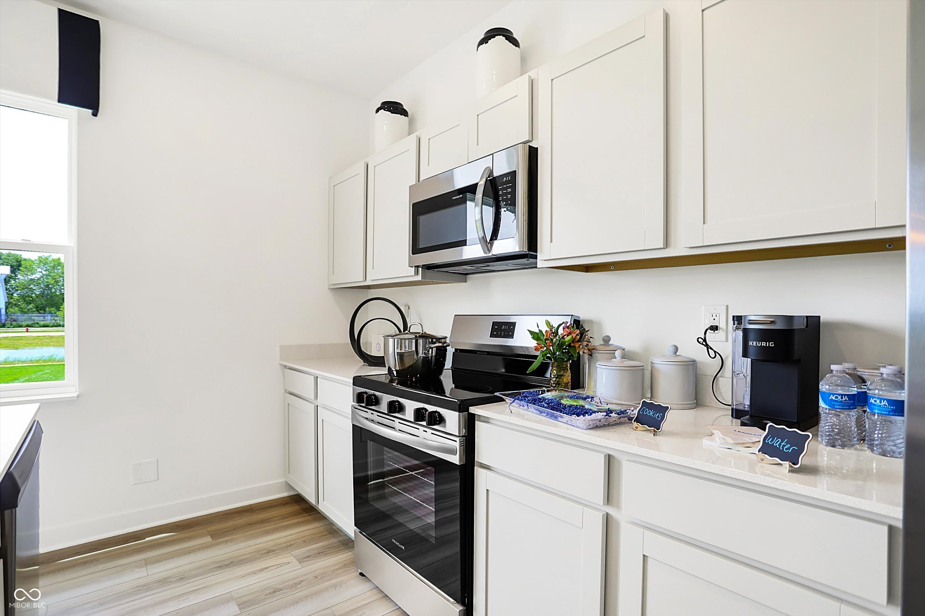 2925 Grand Rdg Drive Greenwood, IN 46143 - Photo 16 of 44