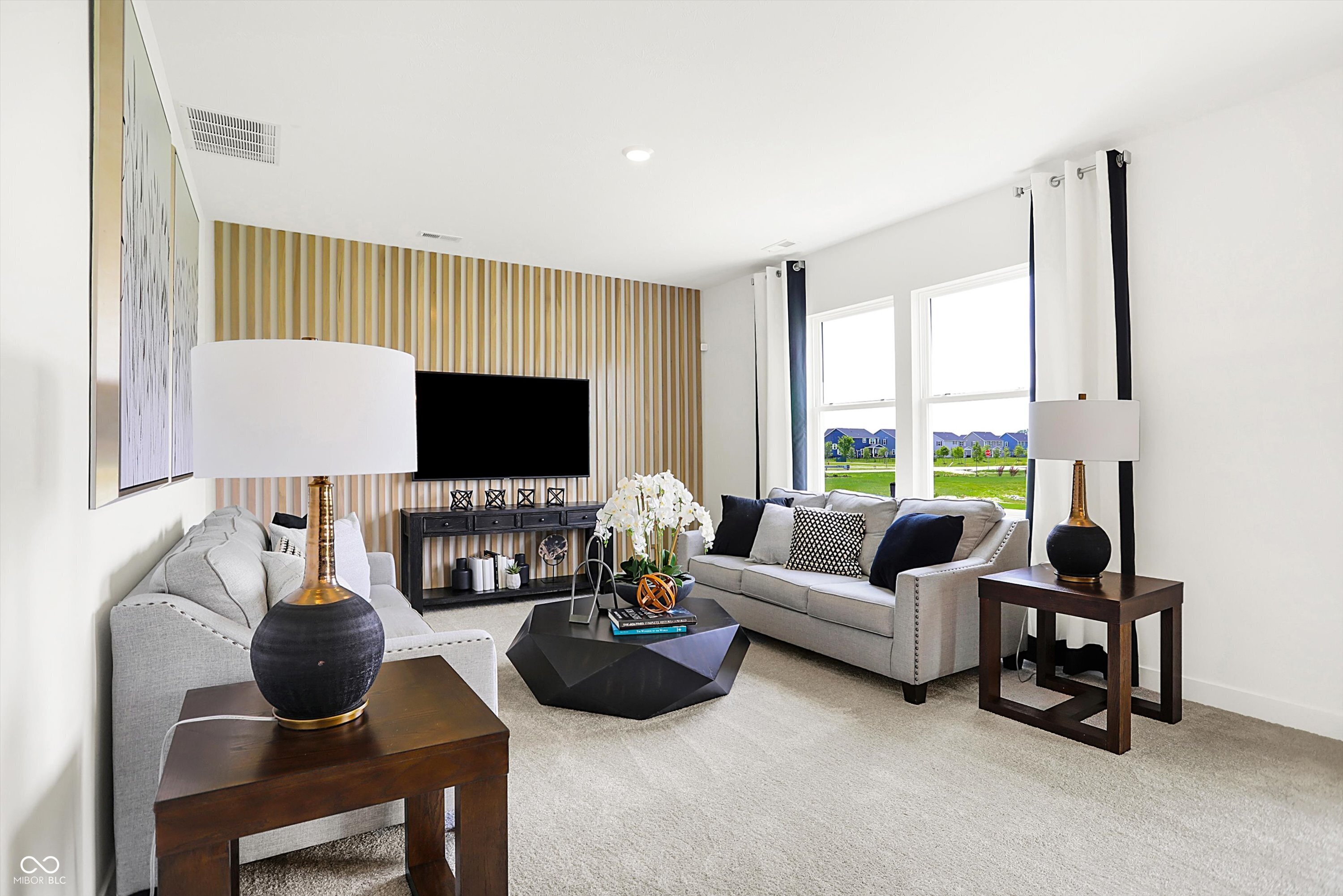 2925 Grand Rdg Drive Greenwood, IN 46143 - Photo 21 of 44