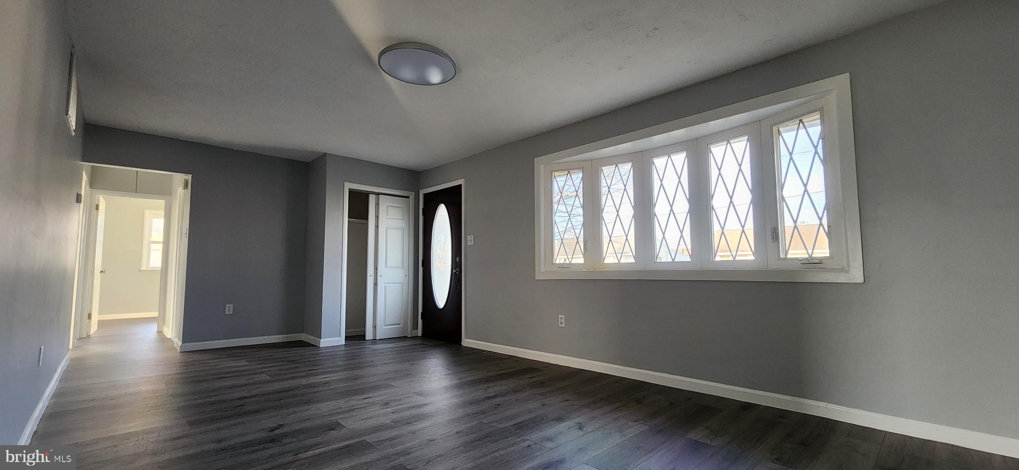 463 Flanders Road Bellmawr, NJ 08031 - Photo 8 of 20
