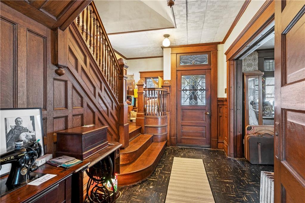 89 Ridgewood Avenue Pittsburgh, PA 15229 - Photo 2 of 13 Gallery Image 2