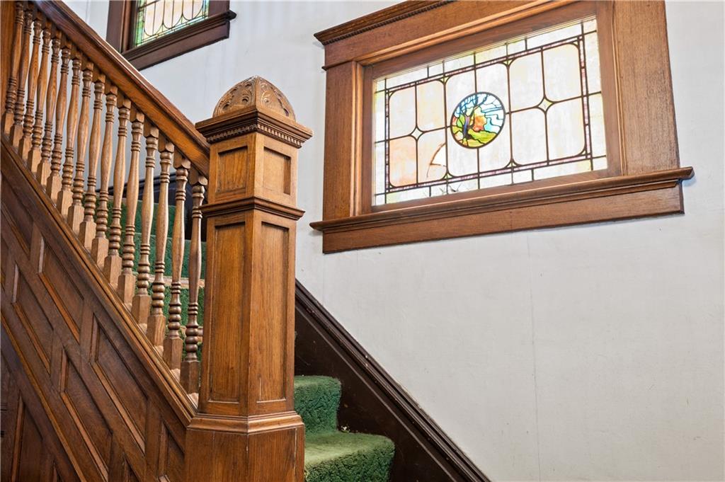 89 Ridgewood Avenue Pittsburgh, PA 15229 - Photo 3 of 13 Gallery Image 3
