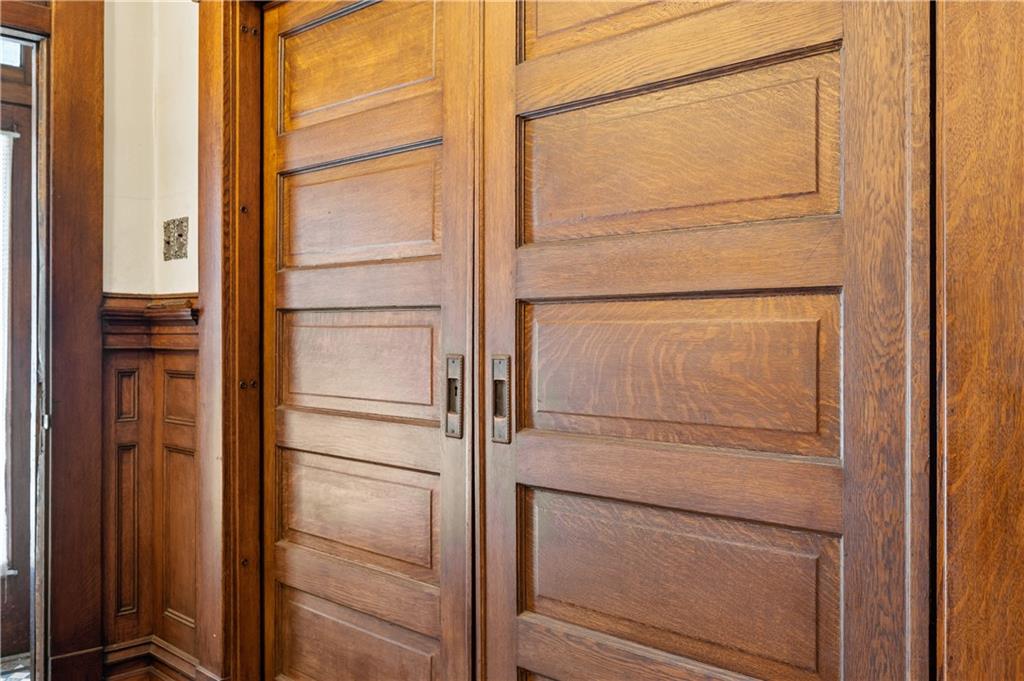 89 Ridgewood Avenue Pittsburgh, PA 15229 - Photo 5 of 13 Gallery Image 5