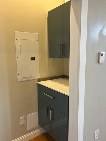 $2,750 | 573 Shirley Street, Unit 1, Winthrop, MA 02152