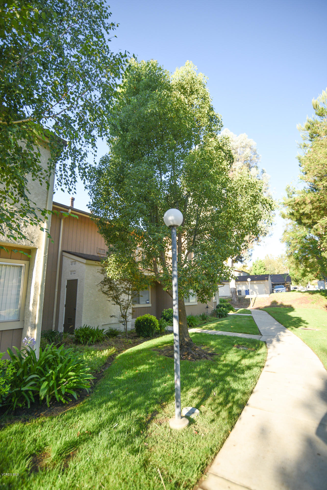 14804 Reedley Street, Unit B Moorpark, CA 93021 - Photo 11 of 44 daddio5-7