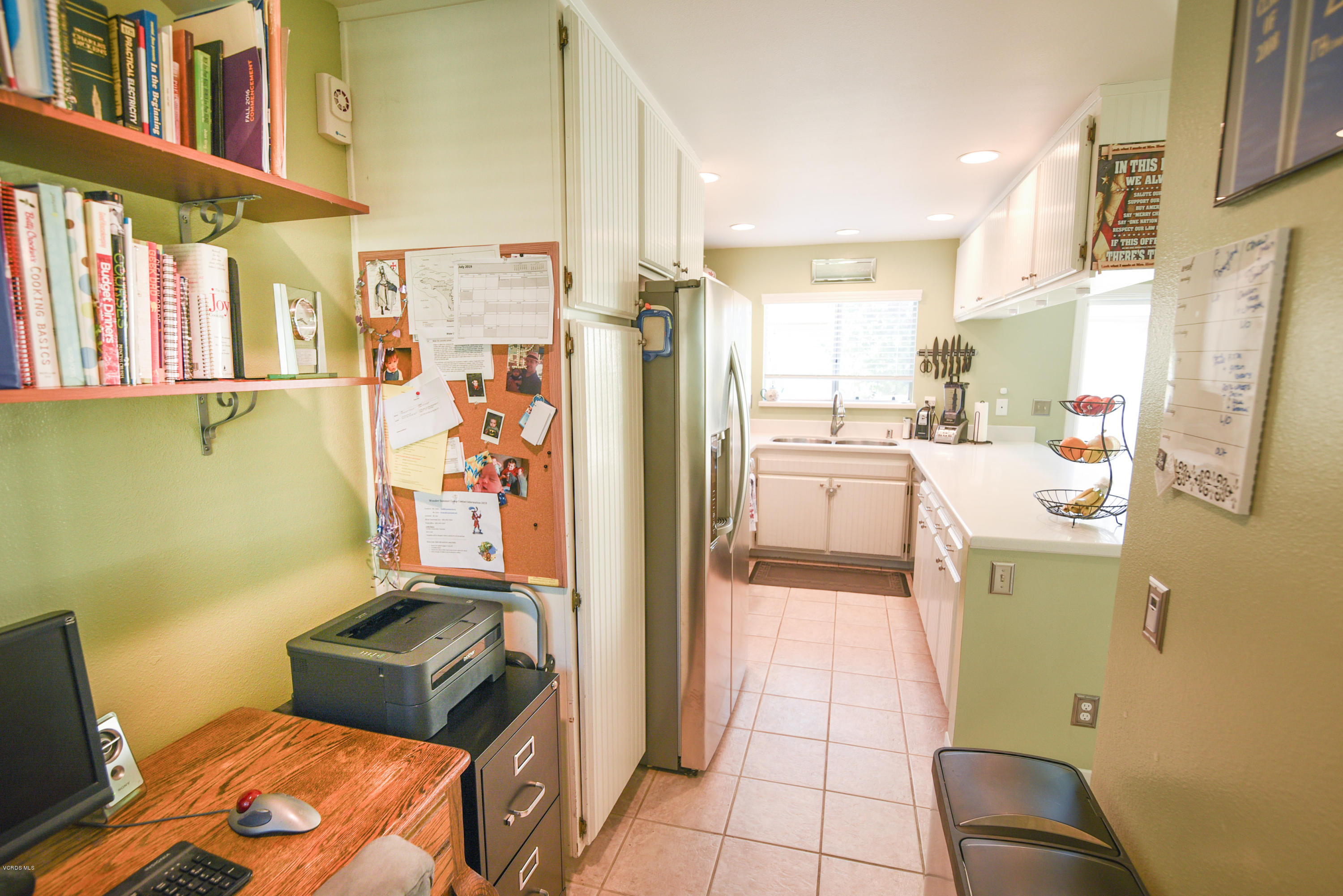 14804 Reedley Street, Unit B Moorpark, CA 93021 - Photo 19 of 44 daddio5-25