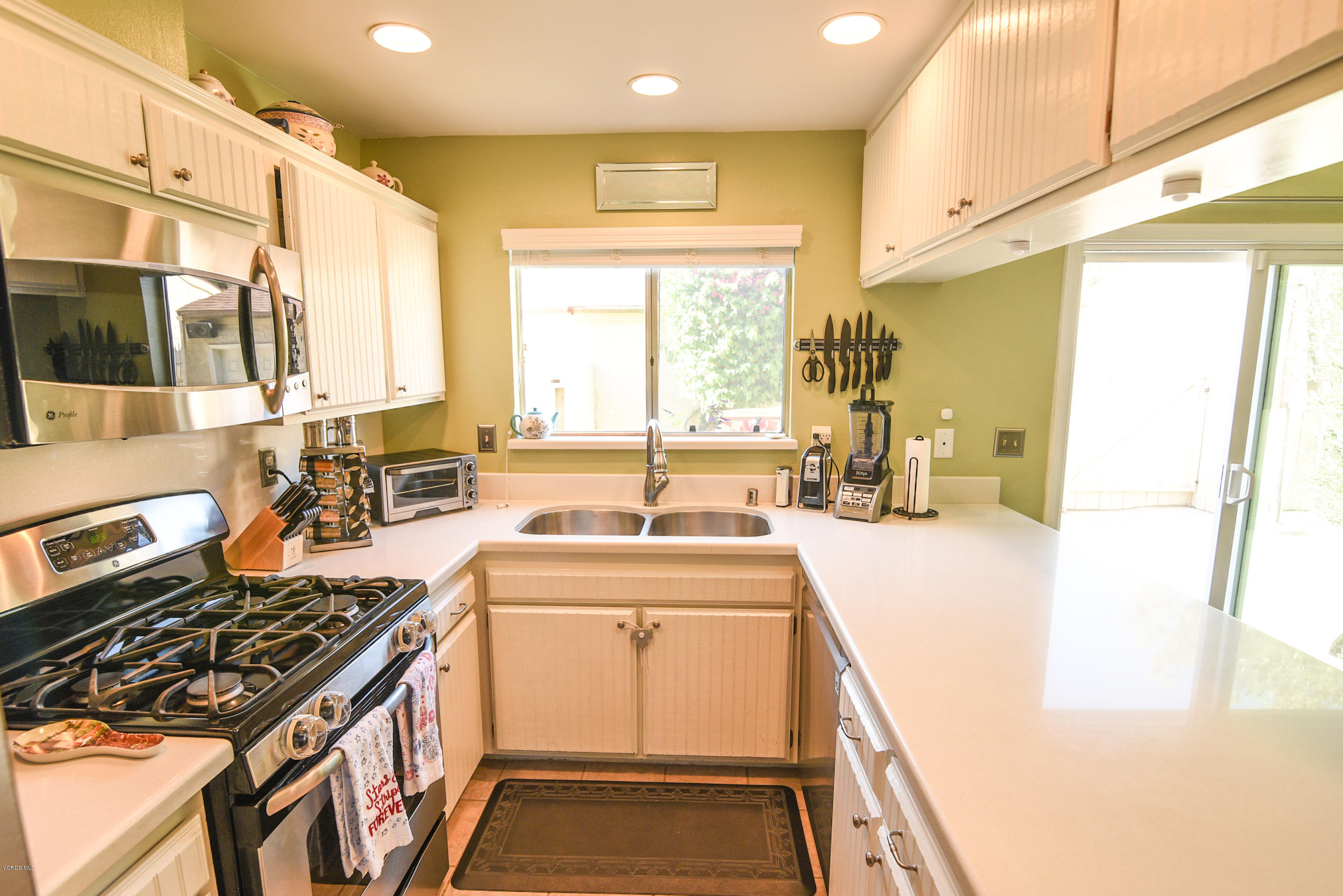 14804 Reedley Street, Unit B Moorpark, CA 93021 - Photo 20 of 44 daddio5-27