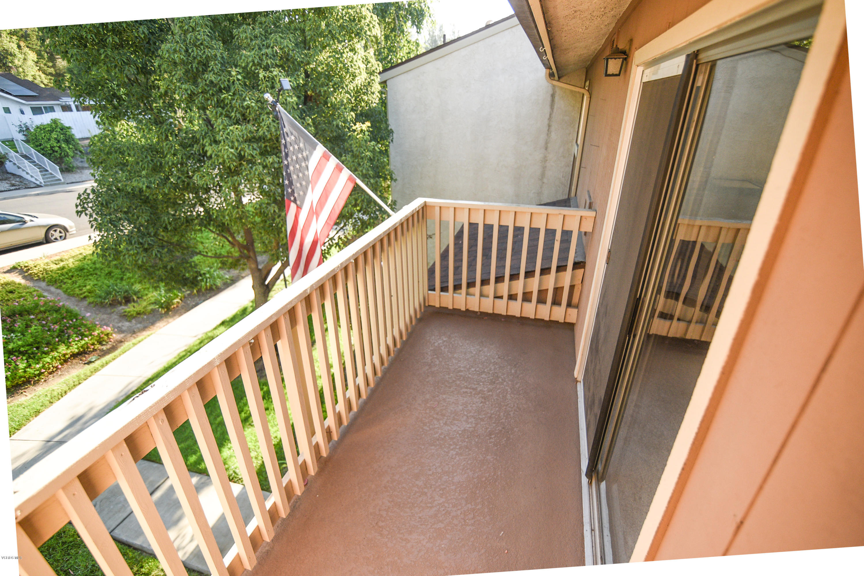 14804 Reedley Street, Unit B Moorpark, CA 93021 - Photo 7 of 44 daddio5-12