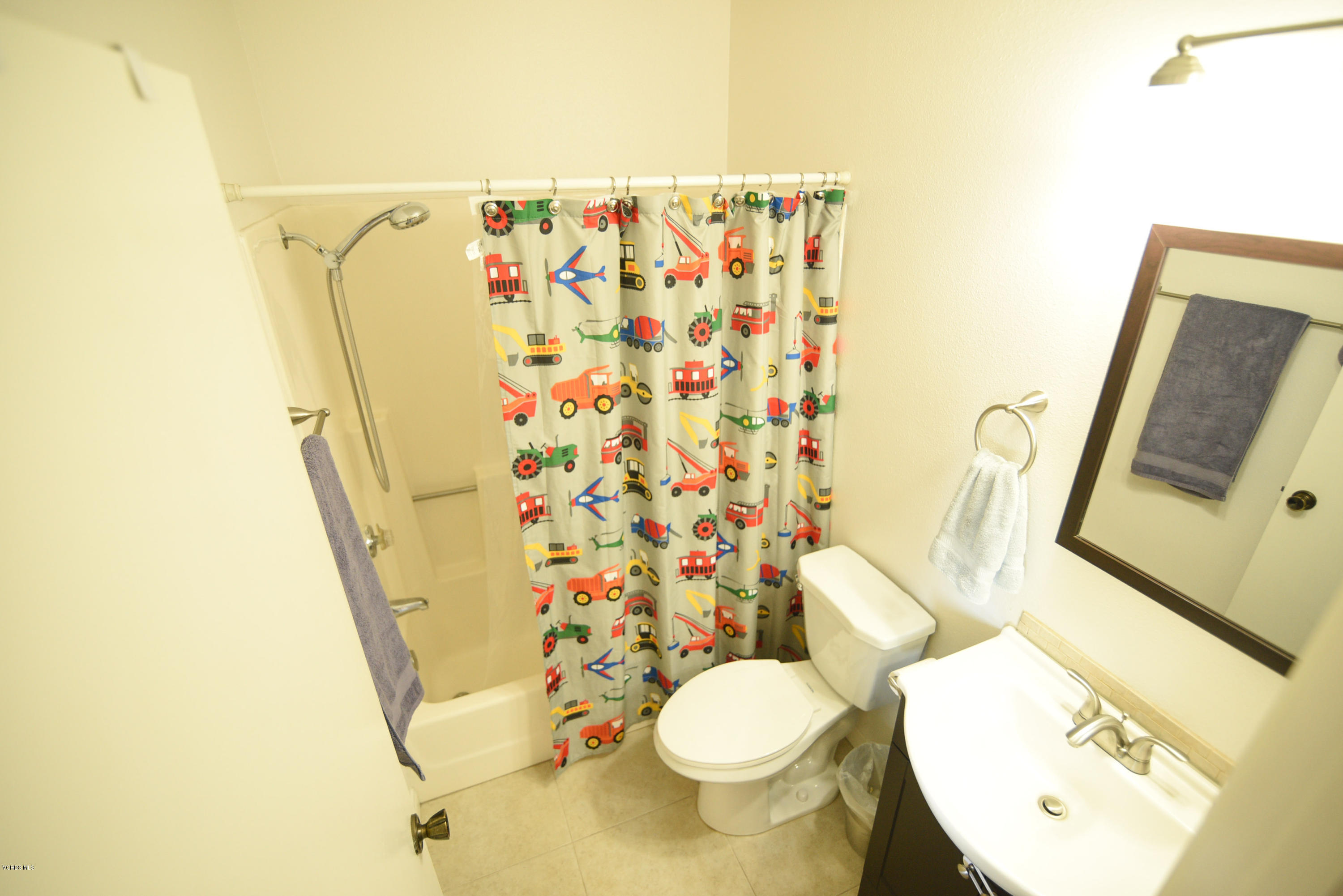 14804 Reedley Street, Unit B Moorpark, CA 93021 - Photo 10 of 44 daddio5-14