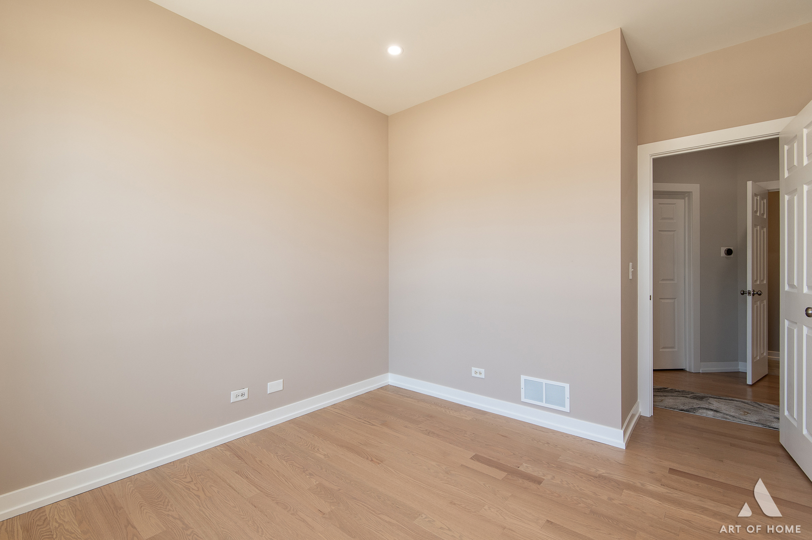 1007 Biltmore Drive Elgin, IL 60120 - Photo 18 of 43 a view of an empty room