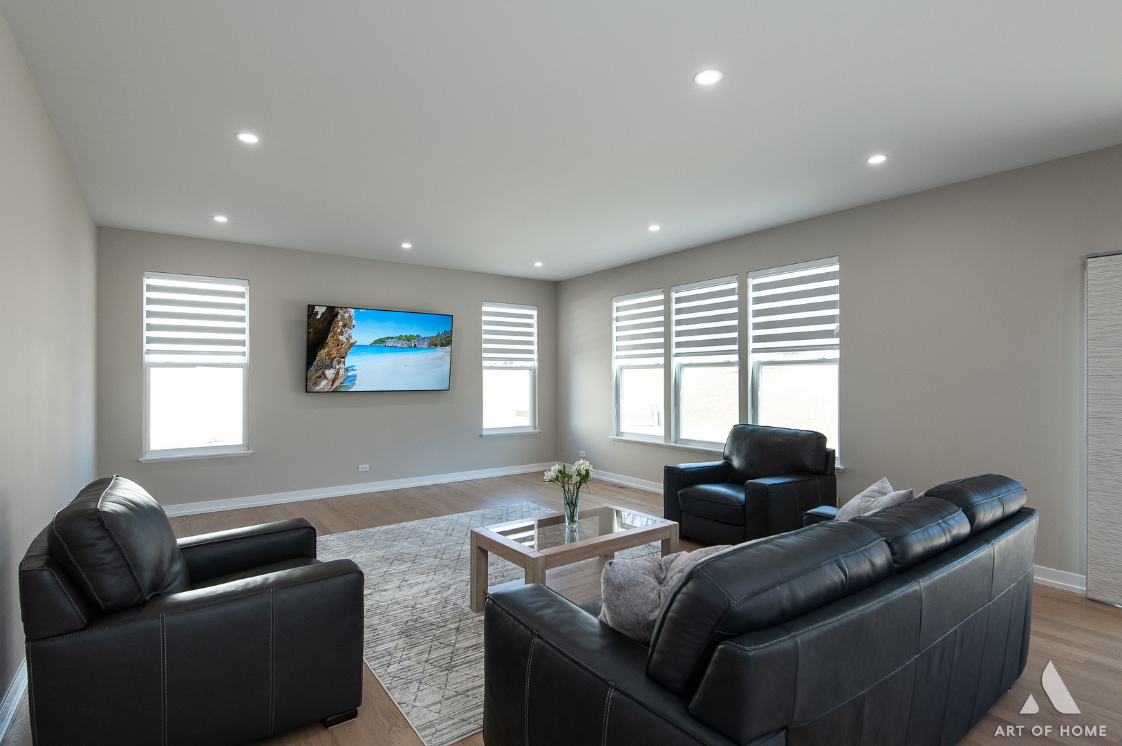 1007 Biltmore Drive Elgin, IL 60120 - Photo 8 of 43 a living room with furniture and a window