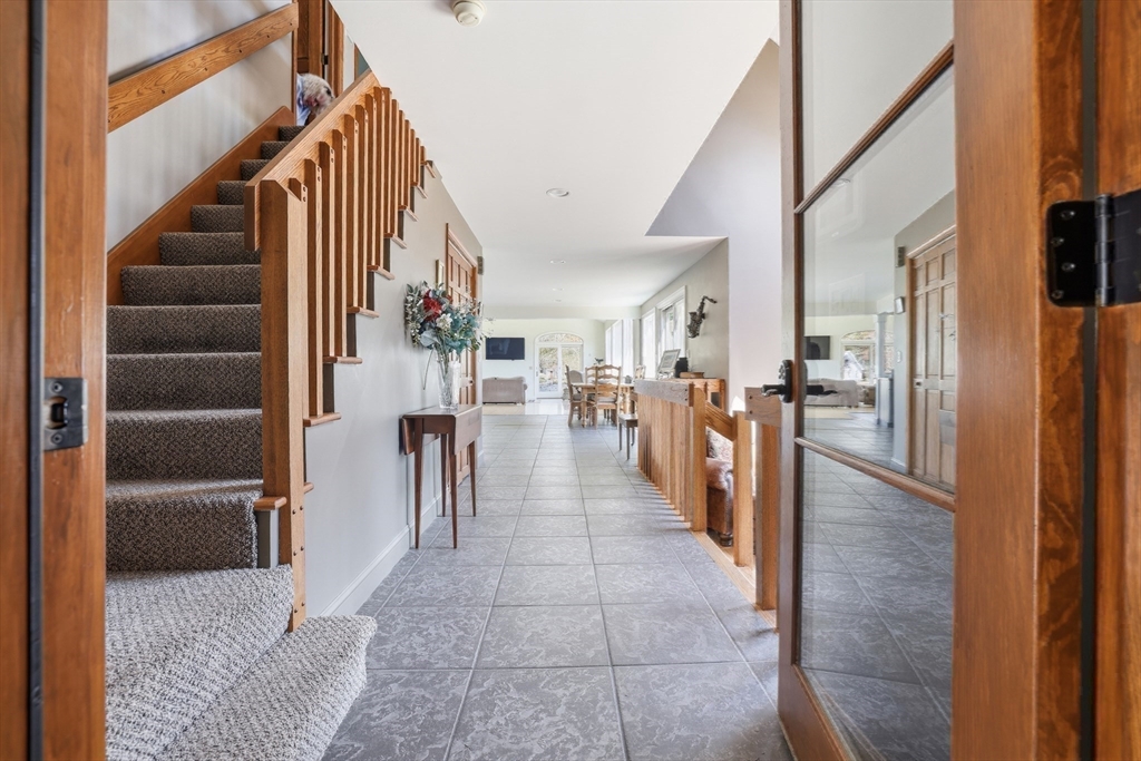 18 River Road North Brookfield, MA 01535 - Photo 11 of 33