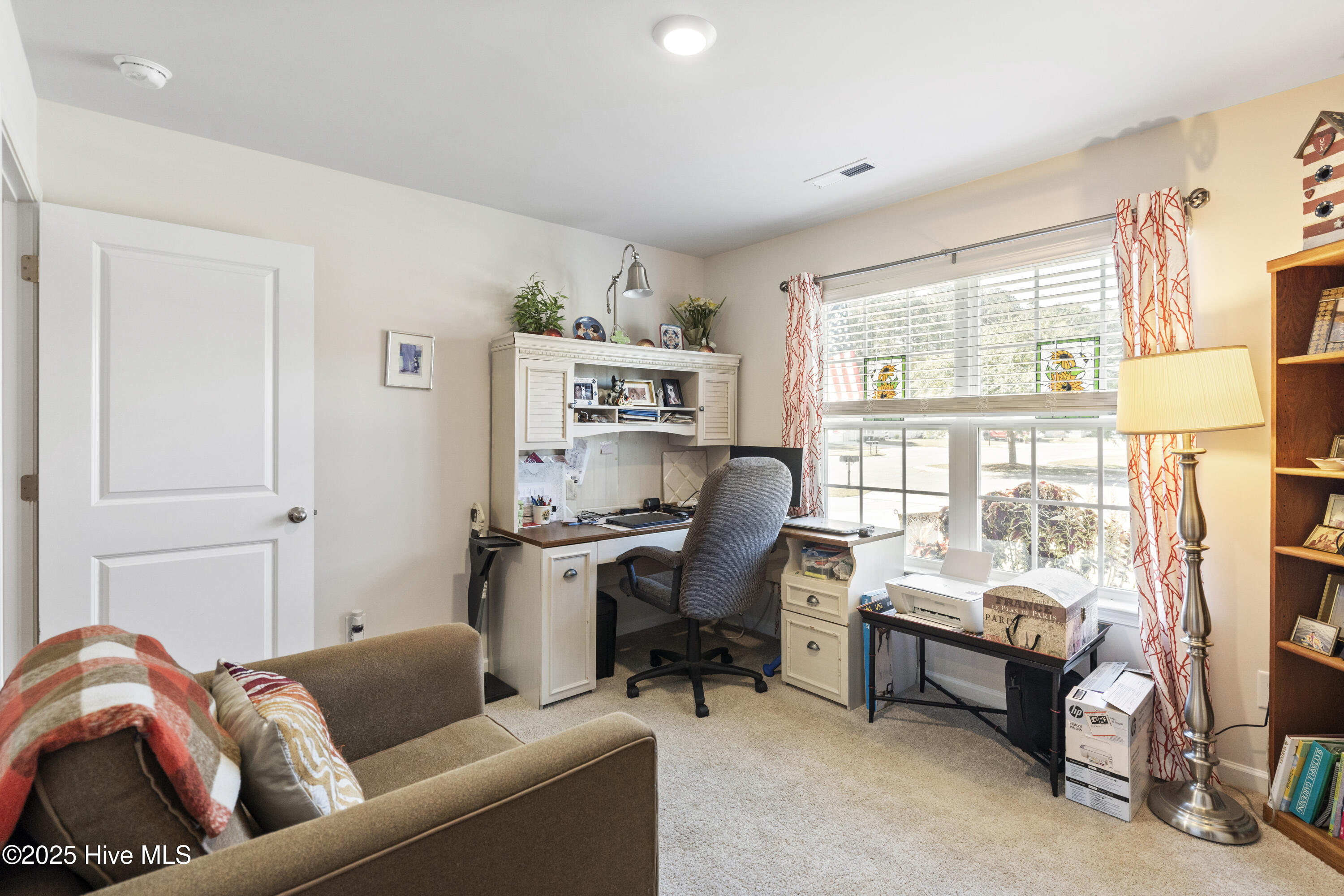 403 Stratton Place Washington, NC 27889 - Photo 6 of 23 403 Stratton Pl. Guest Bed 2