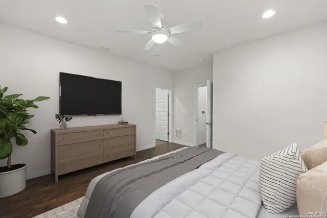 $3,800 | 350 East Olmos Drive, San Antonio, TX 78212