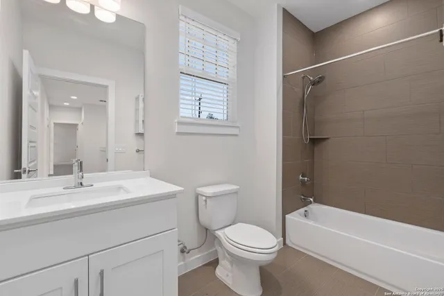 $3,800 | 350 East Olmos Drive, San Antonio, TX 78212