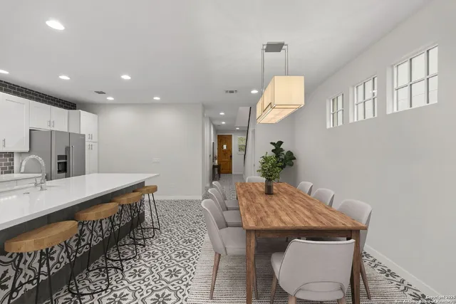 $3,800 | 350 East Olmos Drive, San Antonio, TX 78212