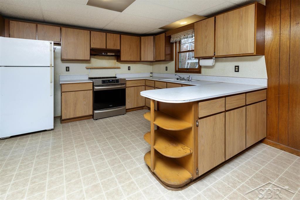 3278 West Chippewa River Road Shepherd, MI 48883 - Photo 15 of 30 50192747-3d0ddc26-2622-4942-9fca-8880cf4a2e68.JPG