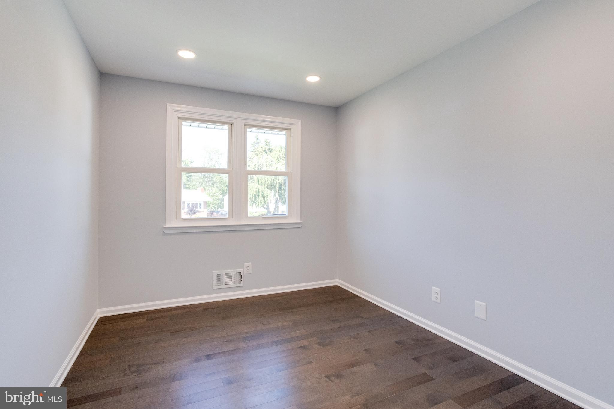 8913 Maplebrook Road Randallstown, MD 21133 - Photo 35 of 67 Bright 3rd Bedroom