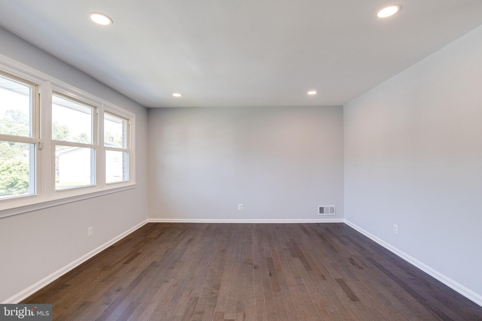 8913 Maplebrook Road Randallstown, MD 21133 - Photo 5 of 67 Recessed Lighting