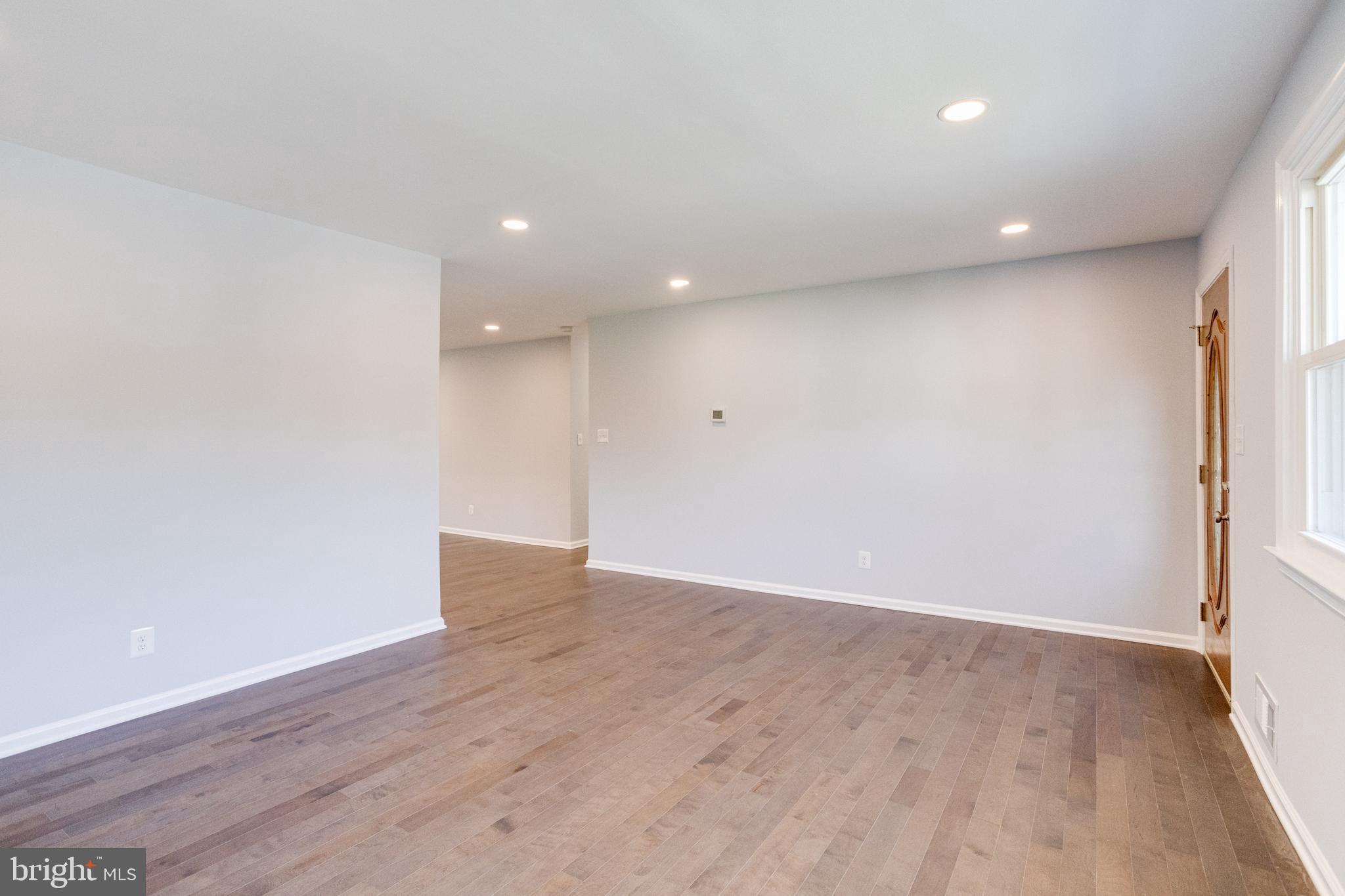 8913 Maplebrook Road Randallstown, MD 21133 - Photo 9 of 67 Bright Living Room