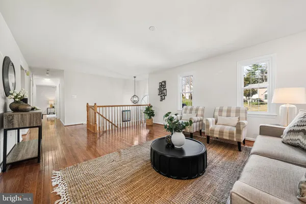 $775,000 | 7630 Chancellor Way, Springfield, VA 22153