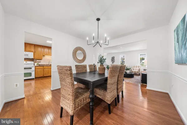 $775,000 | 7630 Chancellor Way, Springfield, VA 22153