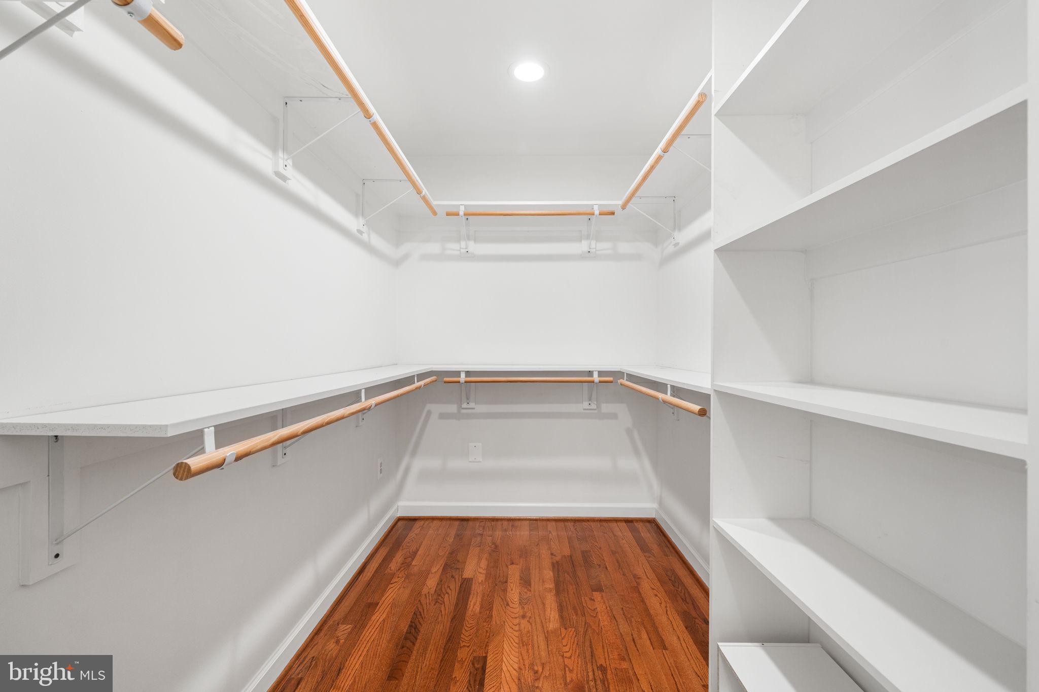 7630 Chancellor Way Springfield, VA 22153 - Photo 46 of 73 Primary Walk In Closet