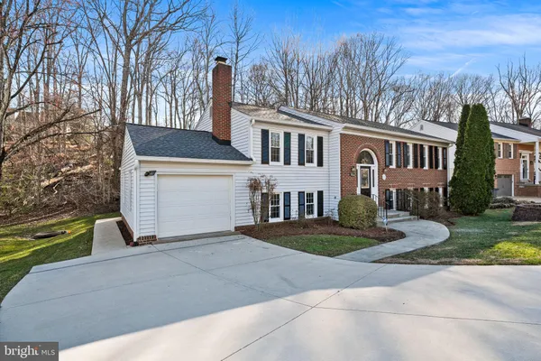 $775,000 | 7630 Chancellor Way, Springfield, VA 22153